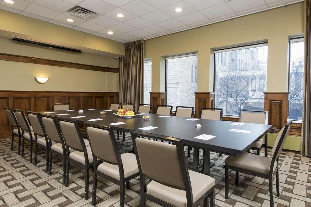 Hampton Inn & Suites Chicago-Downtown Ανέσεις φωτογραφία