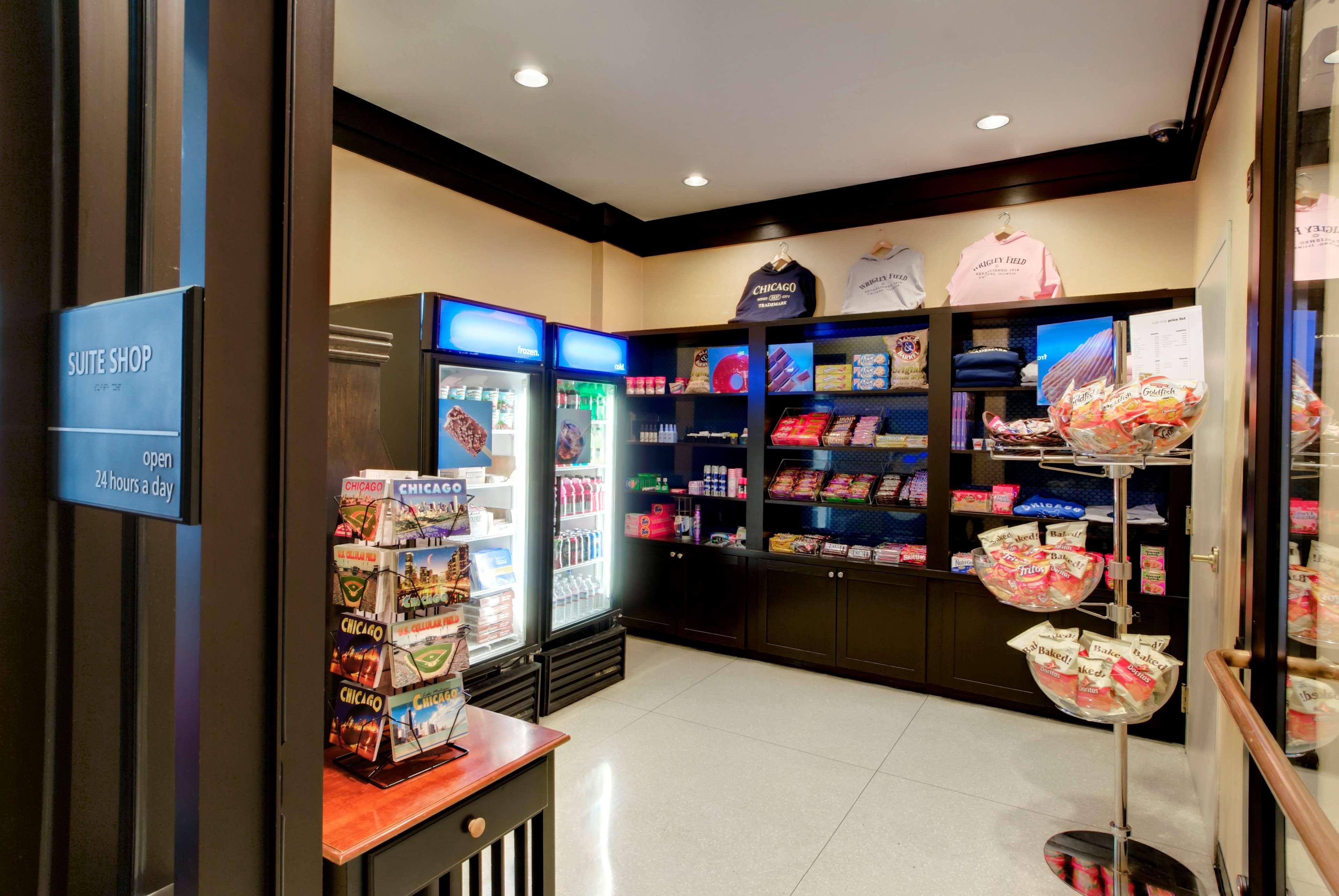 Hampton Inn & Suites Chicago-Downtown Εξωτερικό φωτογραφία