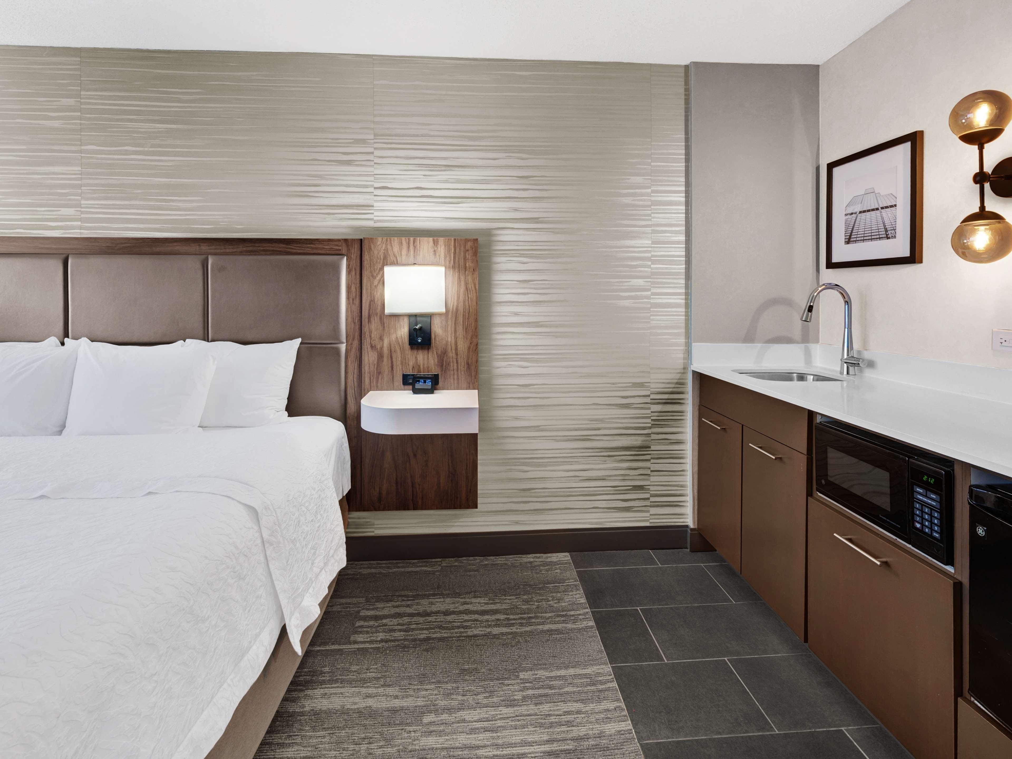 Hampton Inn & Suites Chicago-Downtown Εξωτερικό φωτογραφία