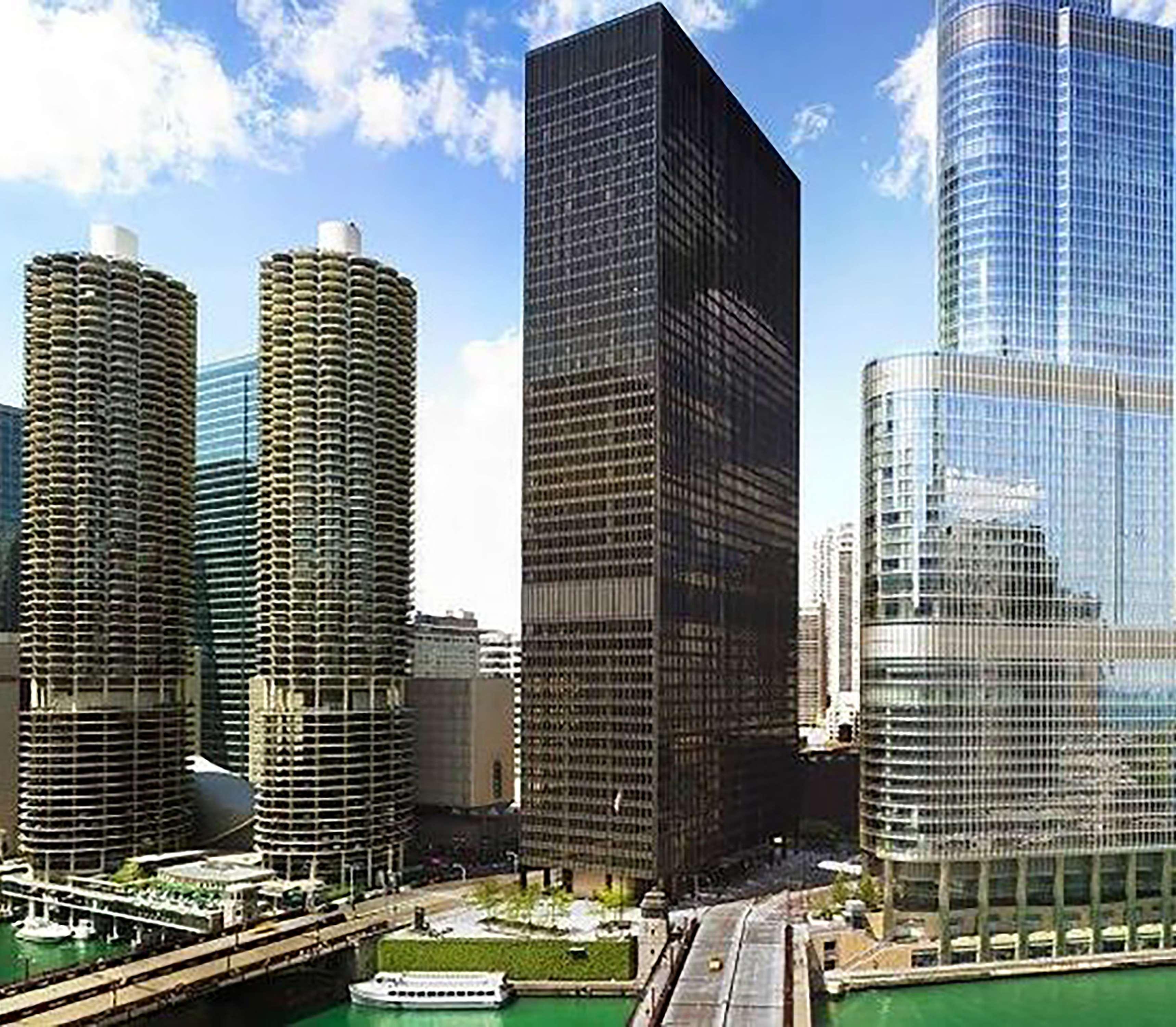 Hampton Inn & Suites Chicago-Downtown Εξωτερικό φωτογραφία