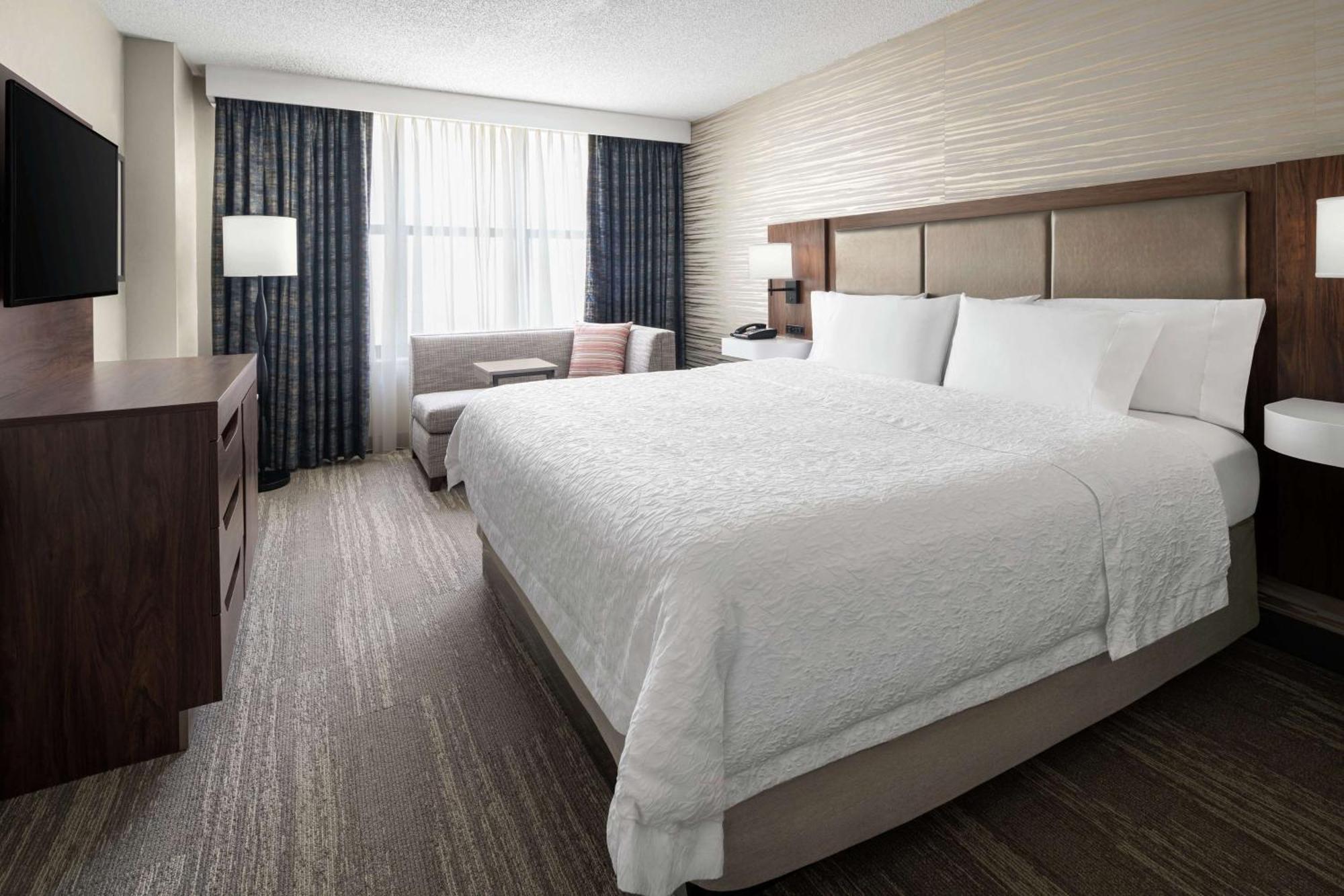 Hampton Inn & Suites Chicago-Downtown Εξωτερικό φωτογραφία