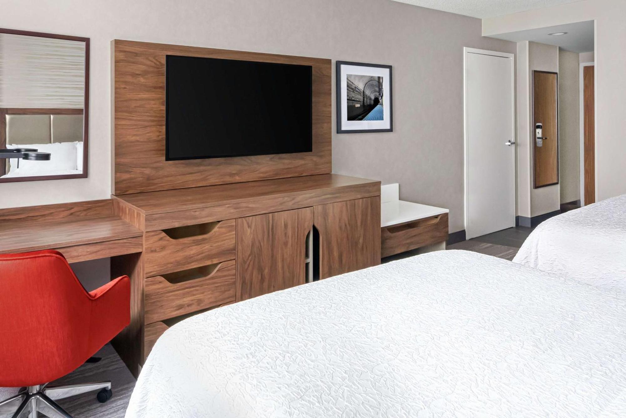 Hampton Inn & Suites Chicago-Downtown Εξωτερικό φωτογραφία