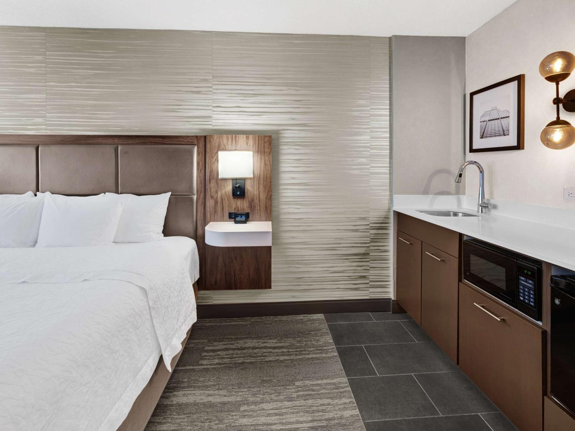 Hampton Inn & Suites Chicago-Downtown Εξωτερικό φωτογραφία
